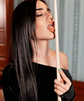 Живу в Москве и готова подарить тебе море наслаждения! 💋💦
Мои услуги - это настоящее искусство удовлетворения. Я знаю, как доставить тебе незабываемое наслаждение и расслабление. Мой опыт позволяет мне быть экспертом в таких областях, как эротический массаж, ролевые игры и фантазии, сексуальные аксессуары и многое другое... 👠💄
Я обожаю ухаживать за мужчинами и доставлять им яркие ощущения. Моя кожа нежная и шелковистая, а тело горячее, чем самый пылкий поцелуй. Вместе мы сможем погрузиться в мир страсти и наслаждения, где все наши фантазии станут яркой реальностью. 💫💥
Мои довольные клиенты говорят о моей незабываемой красоте и особенном обаянии. Что бы ты ни желал, я готова сделать для тебя, чтобы ты почувствовал себя настоящим королем. Посмотри мои фото, и ты поймешь, что тебе необходимо незамедлительно со мной встретиться. 💦📸
Не теряй время на поиски других, ведь я - твоя идеальная возможность для полного релаксации и удовлетворения. Доверься мне и открой новые грани наслаждения и удовольствия. Жду тебя в Москве, чтобы воплотить в жизнь все твои самые смелые фантазии. 💫💗 Алёнушка